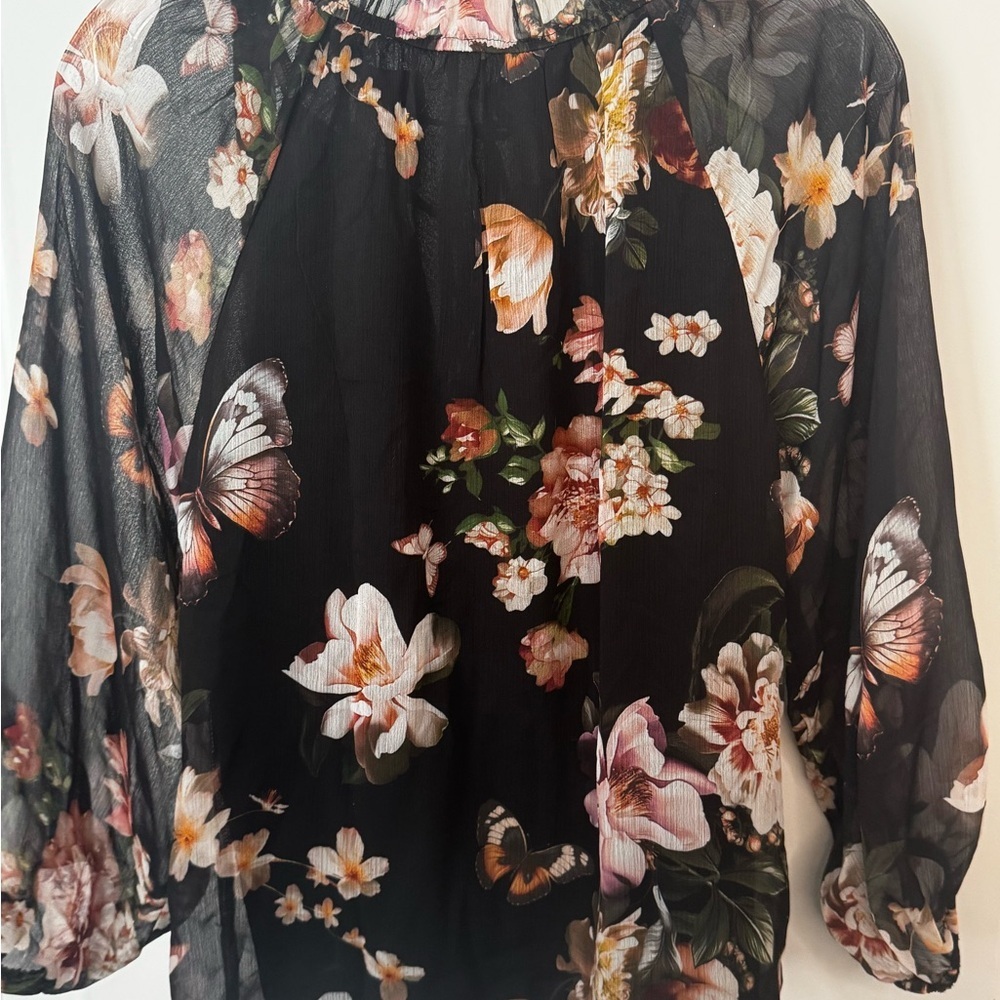 Joie Black Floral Sheer Blouse NWOT - Picture 4 of 4